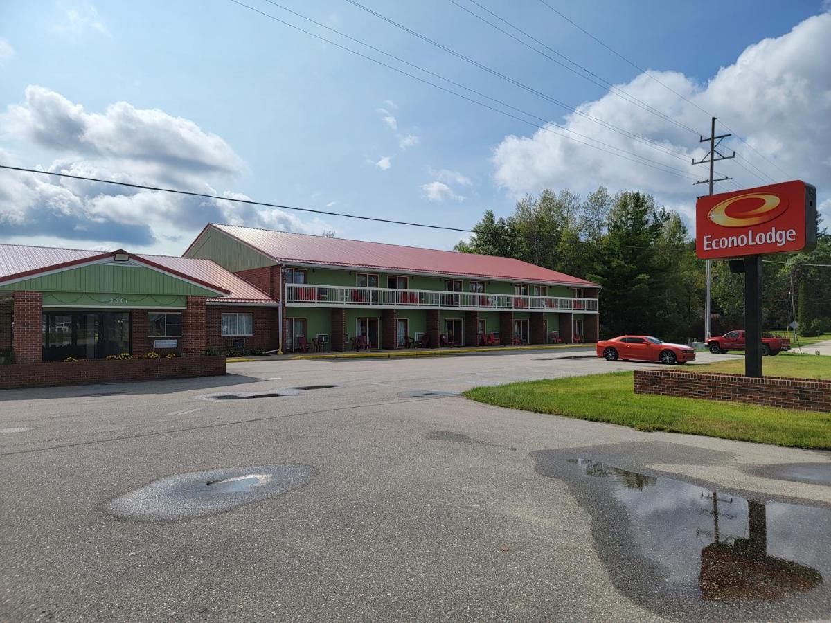 Econo Lodge Cadillac By Choice Esterno foto