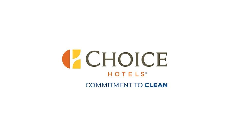 Econo Lodge Cadillac By Choice Esterno foto